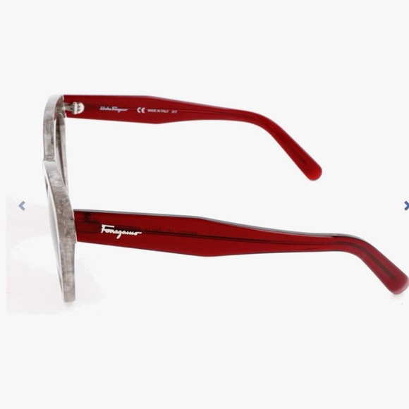 Ferragamo Cat Eye sunglasses NWT, case, box 🎁 - Picture 12 of 13